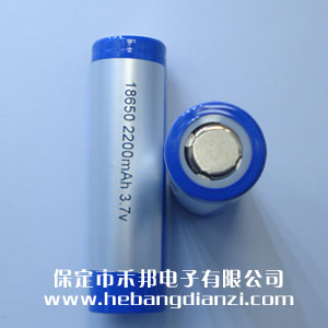 18650﮵ 2200mAh