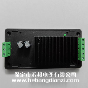 URF4824QB-200WHR3A5 带散热片 接线式